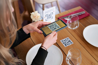Email qrdrobe qr codes for marketing